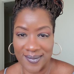 Meet your Posher, Marilyn